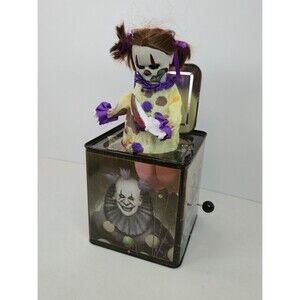 Spirit Halloween Jacked Up Jill Clown Zombie Crank Jack In The Box w/ Sound READ
